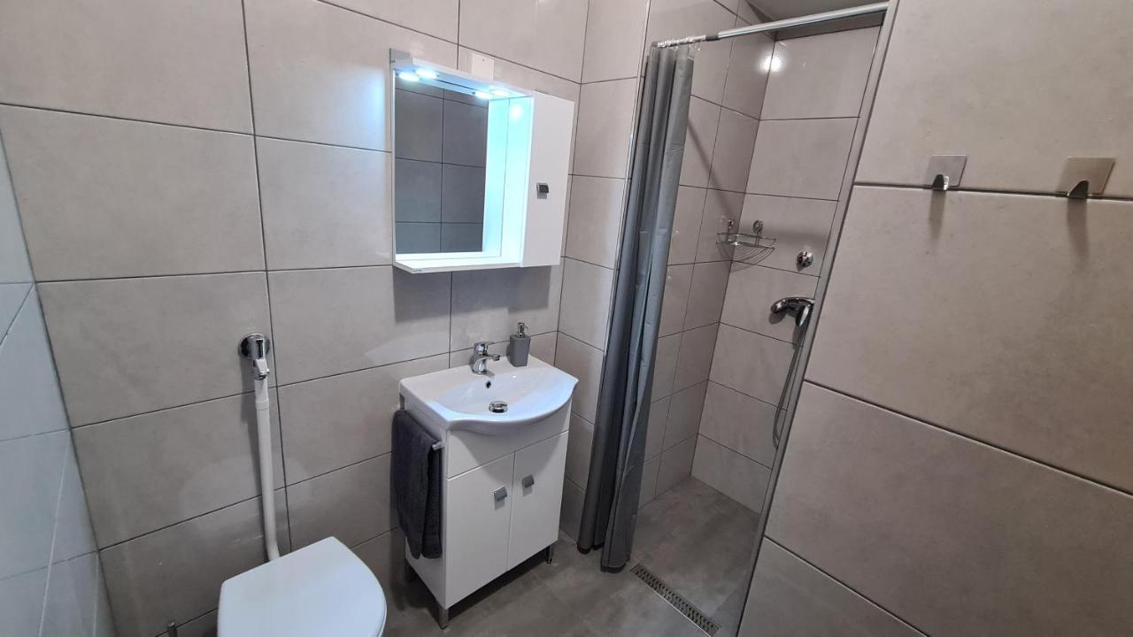 Heder Apartmanok Balatonfenyves Exterior foto