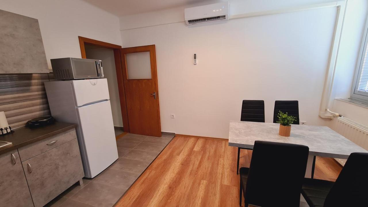 Heder Apartmanok Balatonfenyves Exterior foto