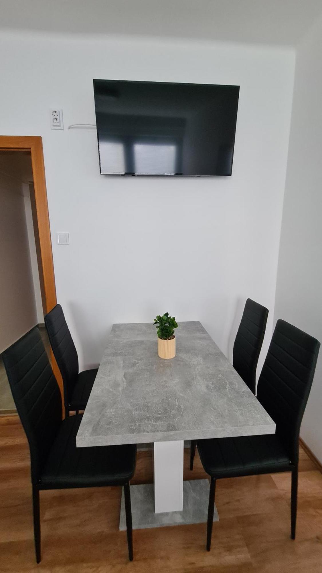 Heder Apartmanok Balatonfenyves Exterior foto